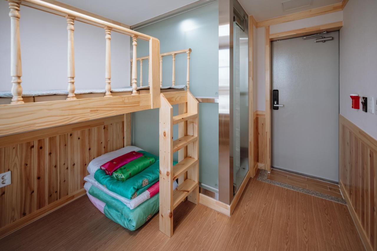 The Jeongga Hostel Jeonju Ngoại thất bức ảnh