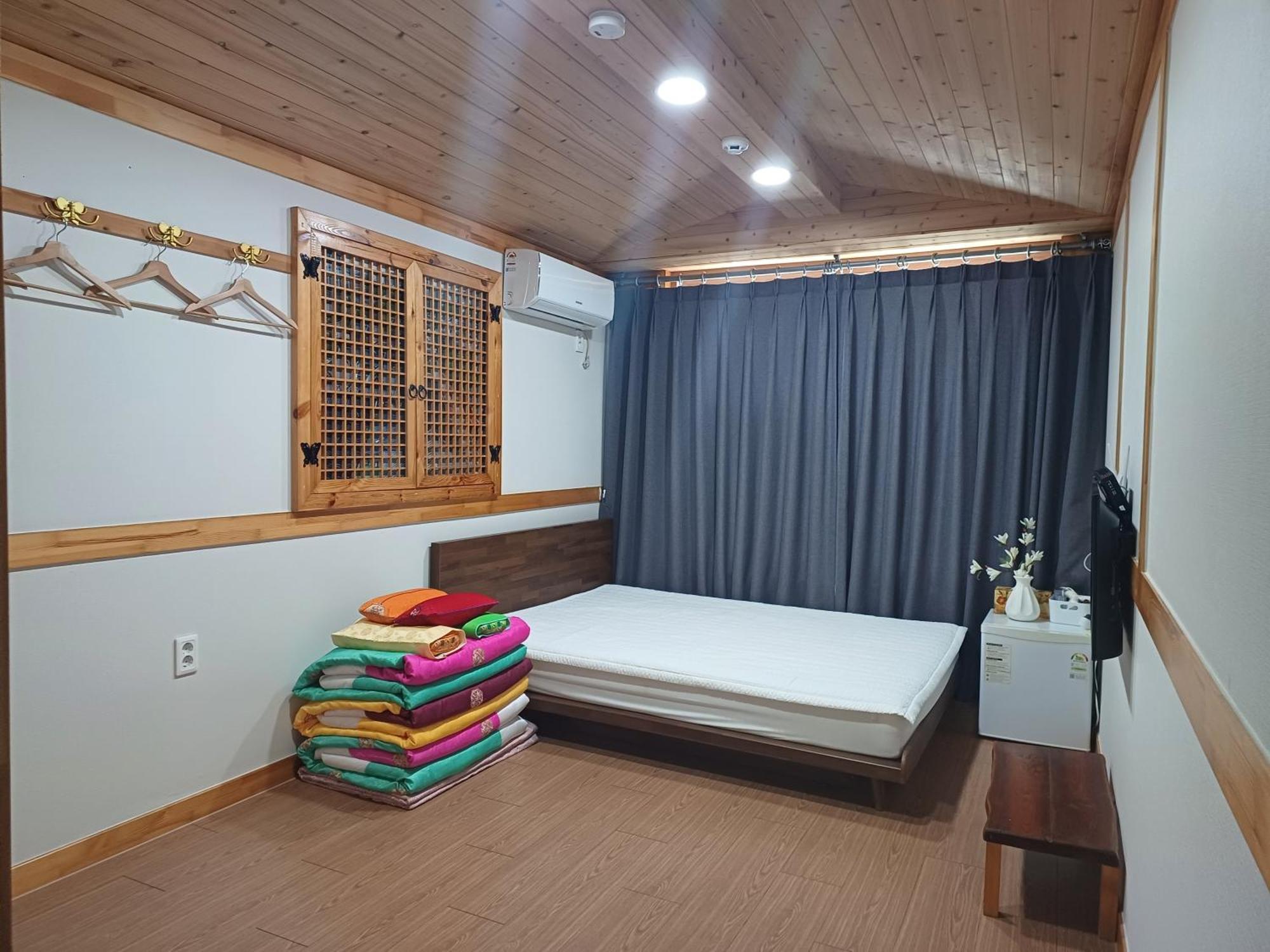 The Jeongga Hostel Jeonju Ngoại thất bức ảnh
